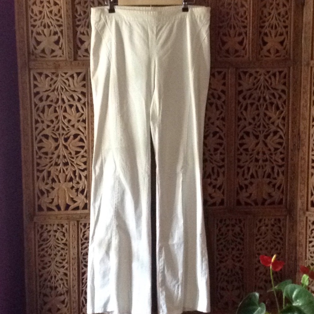 🌹 MISSONI OFF WHITE FLARE PANTS 🌹 - Picture 2 of 3